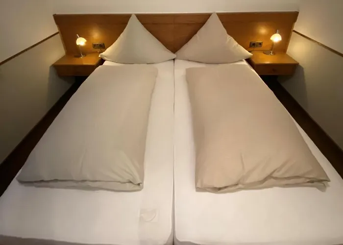 Landschaftsgasthaus Schanze 1 בית הארחה 3*