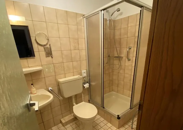 Konukevi Landschaftsgasthaus Schanze 1 3*